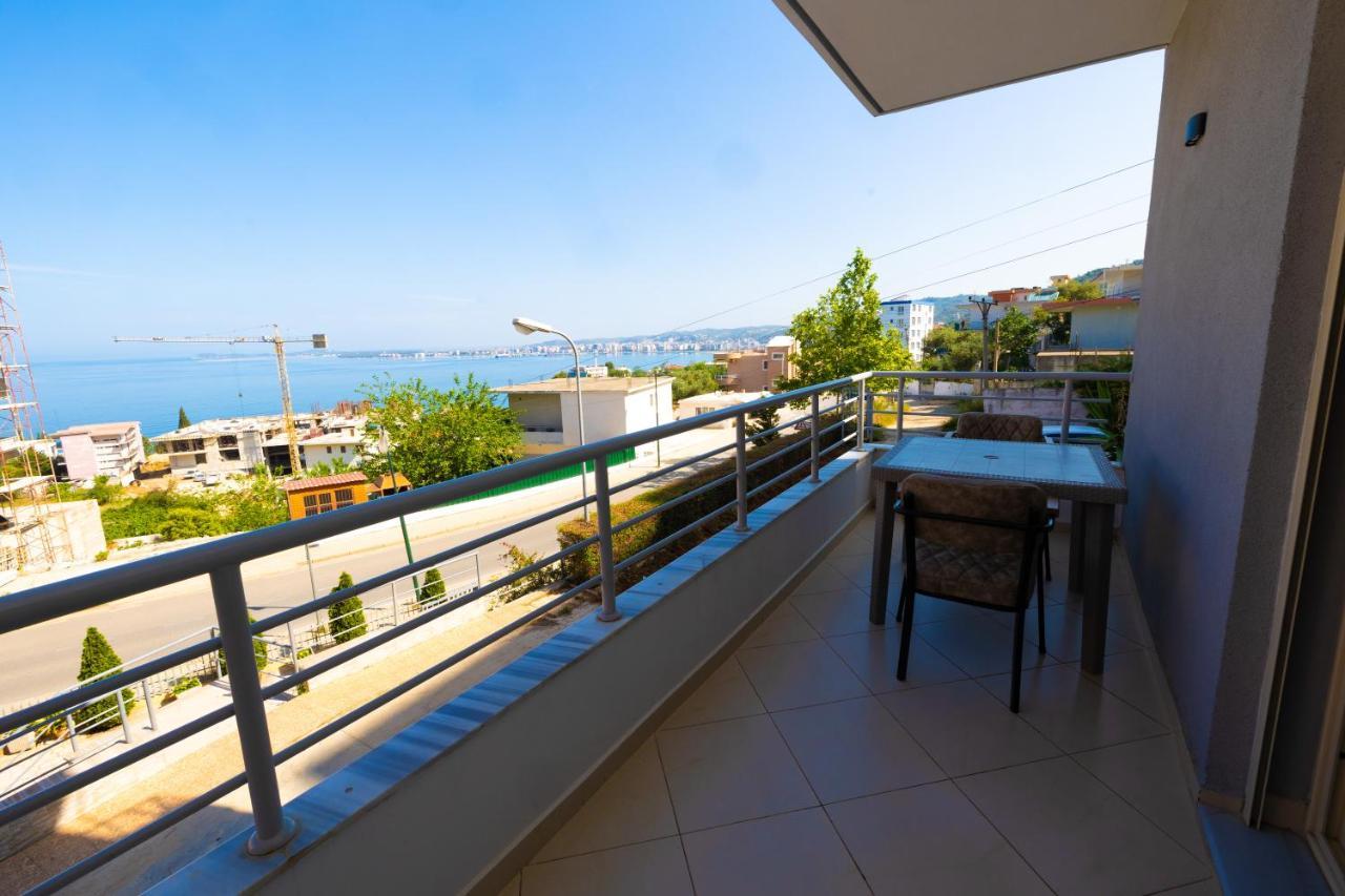 New Donantelo Hotel Vlore Luaran gambar