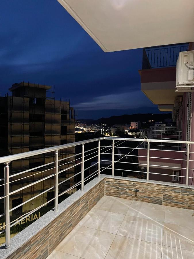 New Donantelo Hotel Vlore Luaran gambar